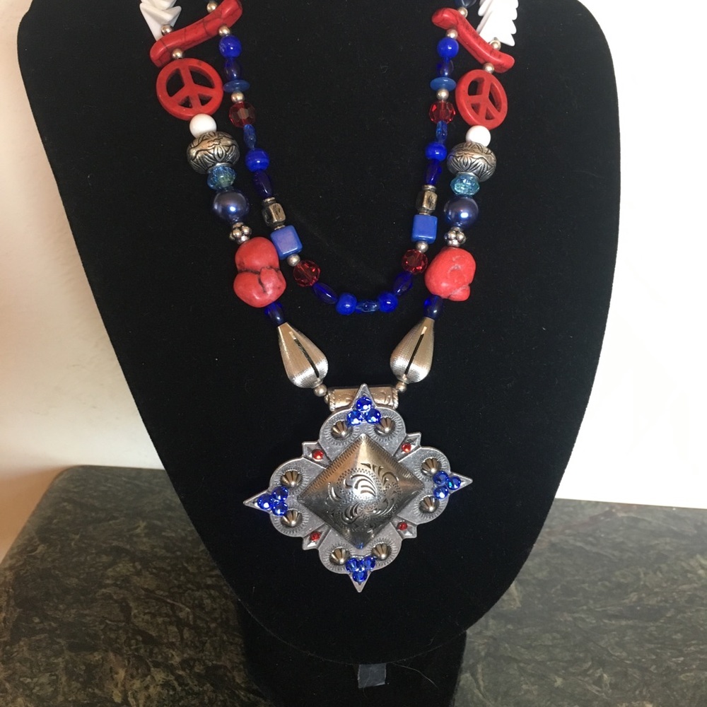 Western concho necklace